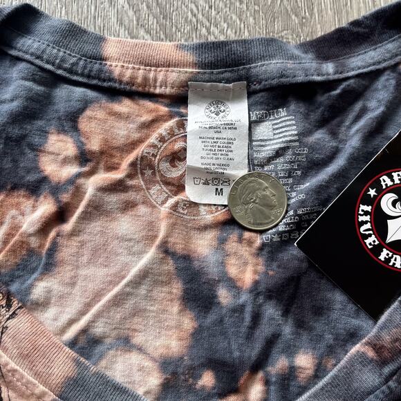 NWT AFFLICITION Live Fast Wmns Graphic Bleach Distressed Braid AOP V Neck Wings - Picture 9 of 11